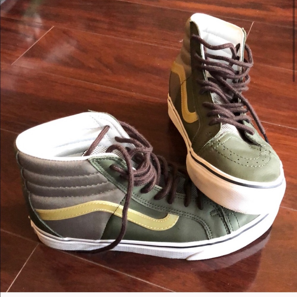 ARMY GREEN HIGH TOP VANS